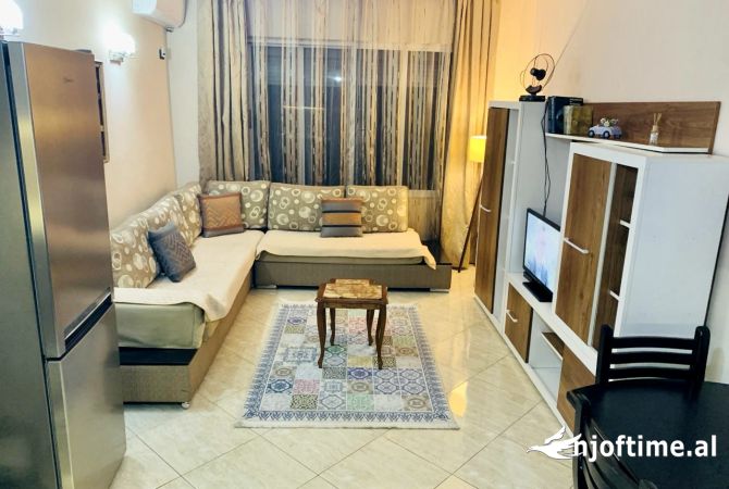 Shtepi me qera 1+1 ne Tirane - 600 Euro