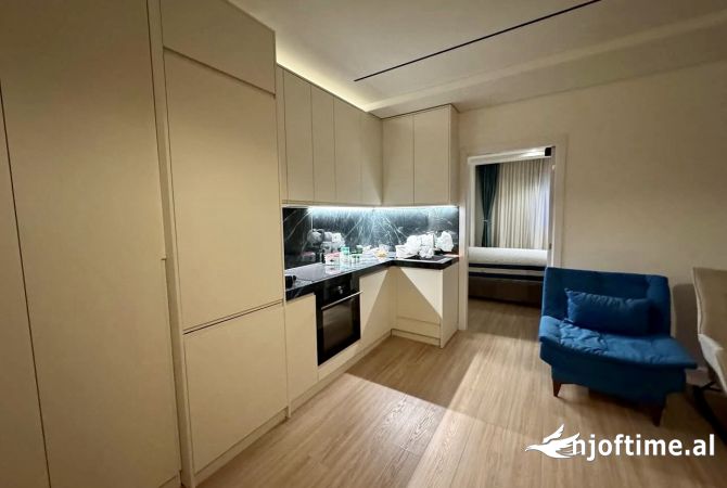 Shtepi me qera 2+1 ne Tirane - 1,200 Euro