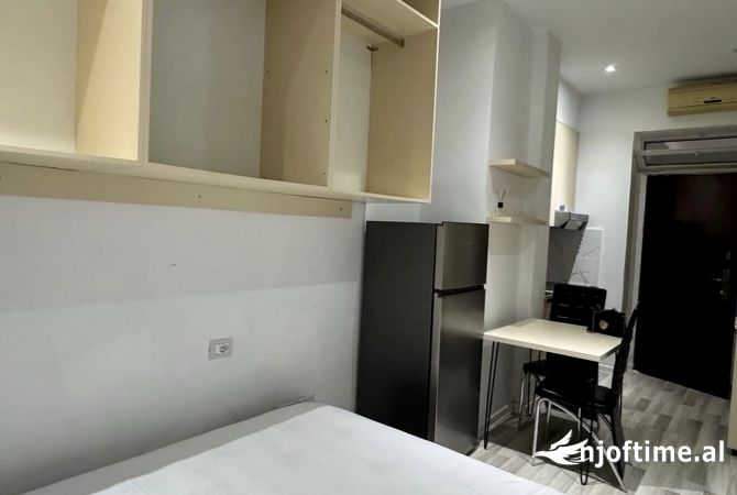 Shtepi me qera Garsoniere ne Tirane - 450 Euro