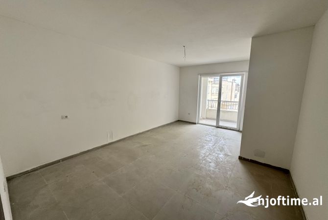 Shtepi me qera 1+1 ne Tirane - 600 Euro