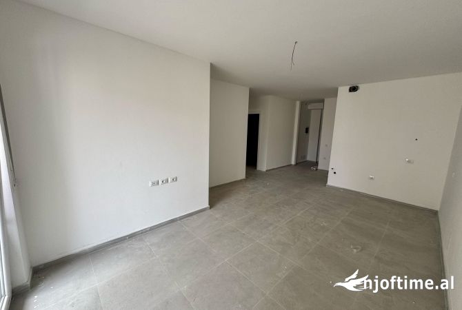 Shtepi me qera 1+1 ne Tirane - 600 Euro