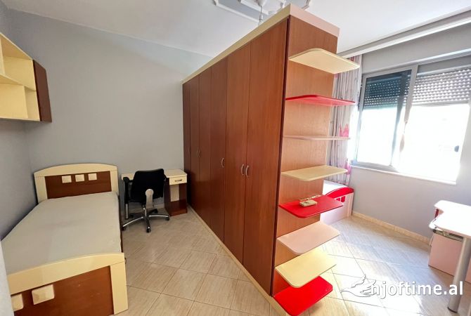 Shtepi me qera Apartament ne Tirane, 2+1, Mobilimi E mobiluar, Pagesa 58,000  Leke.