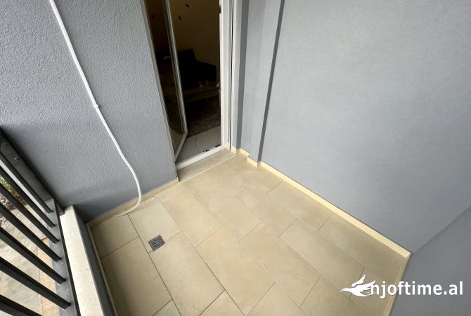 Shtepi me qera Apartament ne Tirane, 1+1, Mobilimi E mobiluar, Pagesa 450  Euro.