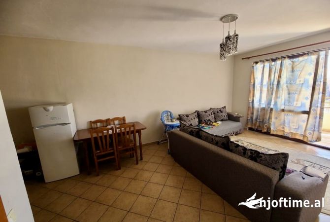 Shtepi me qera 1+1 ne Tirane - 400 Euro