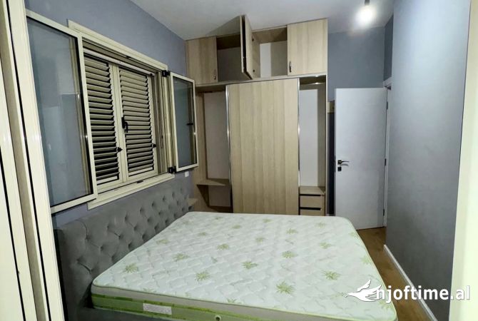 Shtepi me qera Apartament ne Tirane, 1+1, Mobilimi E mobiluar, Pagesa 35,000  Leke.