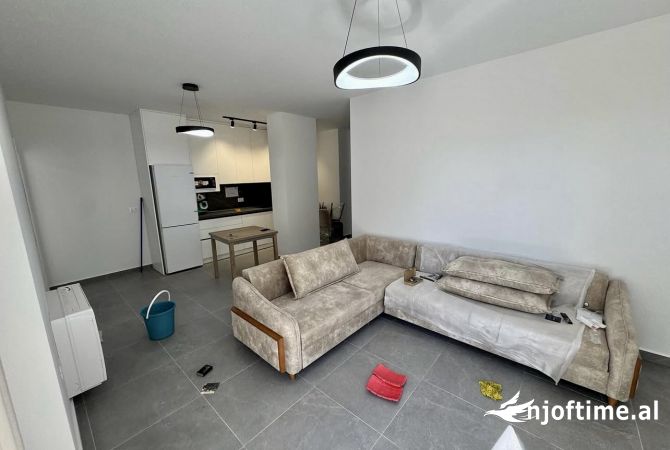 Shtepi me qera 1+1 ne Tirane - 600 Euro