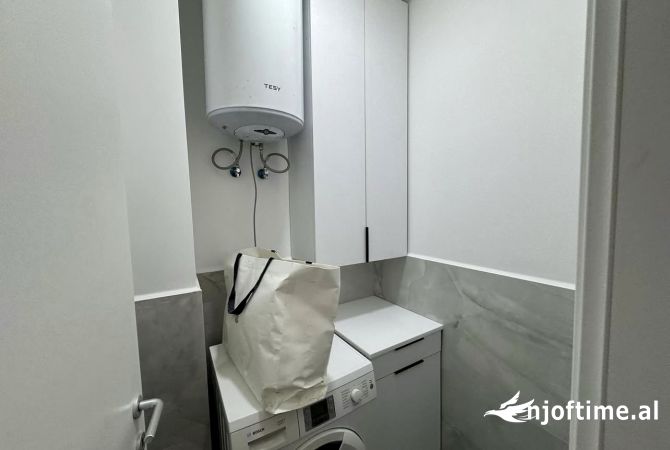 Shtepi me qera Apartament ne Tirane, 1+1, Mobilimi E mobiluar, Pagesa 600  Euro.