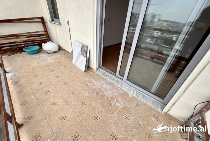 Shtepi me qera Apartament ne Tirane, 2+1, Mobilimi Bosh, pa mobiluar, Pagesa 35,000  Leke.