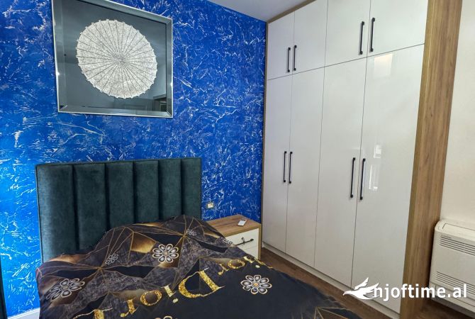 Shtepi me qera Apartament ne Tirane, 2+1, Mobilimi E mobiluar, Pagesa 550  Euro.