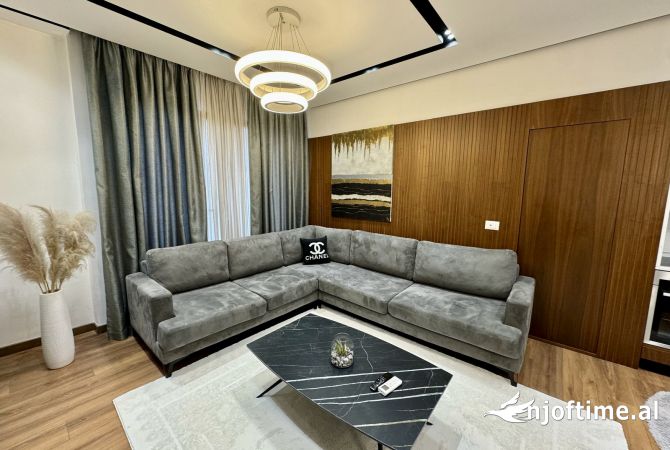 Shtepi ne shitje 2+1 ne Tirane - 198,000 Euro