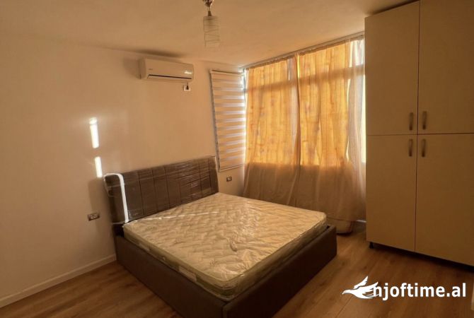 Shtepi me qera 1+1 ne Tirane - 490 Euro