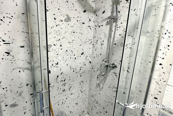 Shtepi me qera Apartament ne Tirane, 2+1, Mobilimi E mobiluar, Pagesa 45,000  Leke.