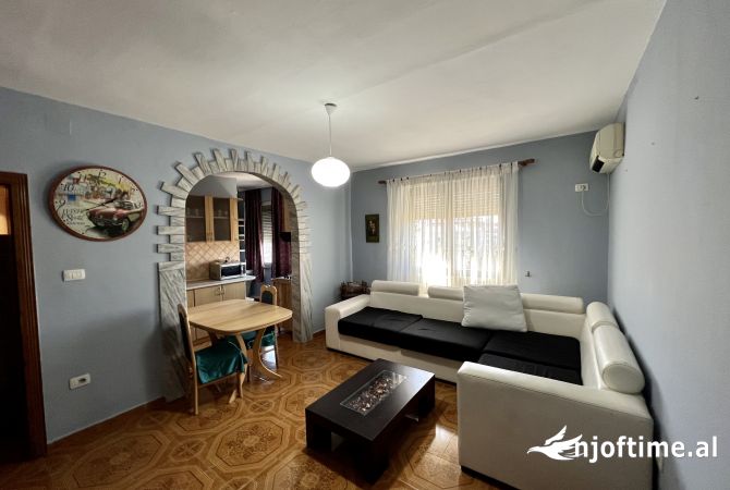 Shtepi me qera 1+1 ne Tirane - 400 Euro