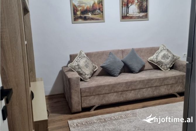 Shtepi me qera 2+1 ne Tirane - 600 Euro