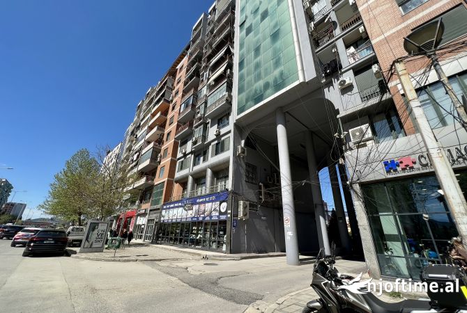 Ambient biznesi ne shitje 4+1 ne Tirane - 210,000 Euro