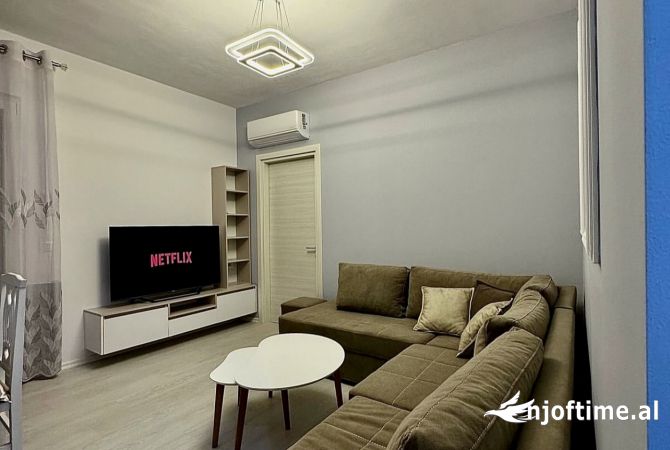 Shtepi me qera 1+1 ne Tirane - 650 Euro