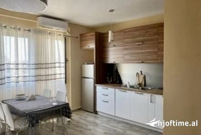 Shtepi me qera 1+1 ne Tirane - 520 Euro
