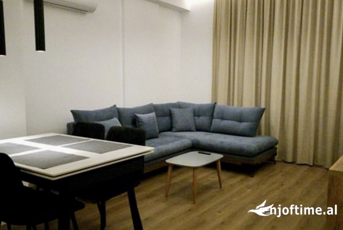 Shtepi me qera 1+1 ne Tirane - 450 Euro