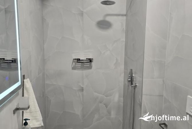 Shtepi me qera Apartament ne Tirane, 1+1, Mobilimi E mobiluar, Pagesa 450  Euro.