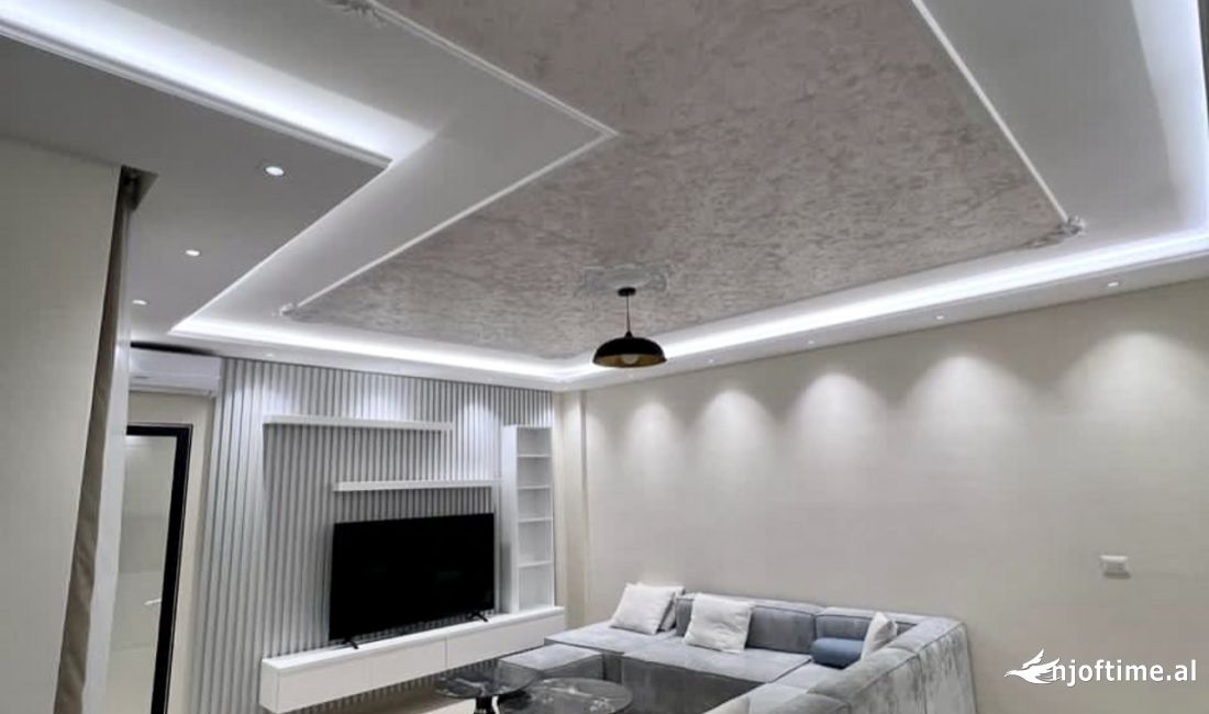 Shtepi me qera Apartament ne Tirane, 2+1, Mobilimi E mobiluar, Pagesa 700  Euro.