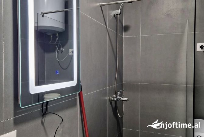 Shtepi me qera Apartament ne Tirane, 1+1, Mobilimi E mobiluar, Pagesa 600  Euro.