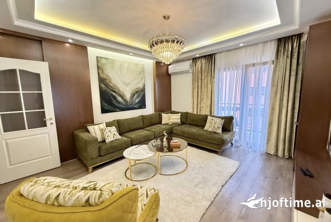 Shtepi ne shitje 2+1 ne Tirane - 250,000 Euro