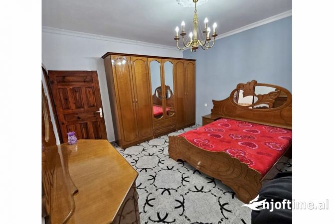 Shtepi me qera 2+1 ne Tirane - 480 Euro