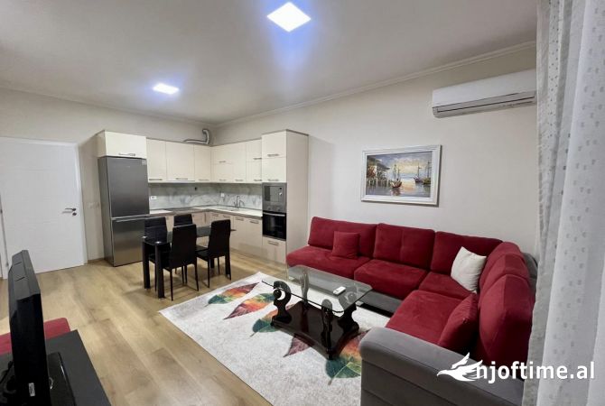 Shtepi me qera 2+1 ne Tirane - 600 Euro