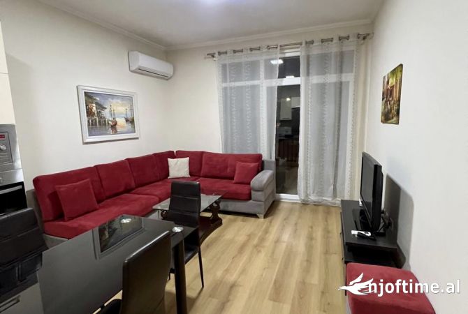 Shtepi me qera 2+1 ne Tirane - 600 Euro