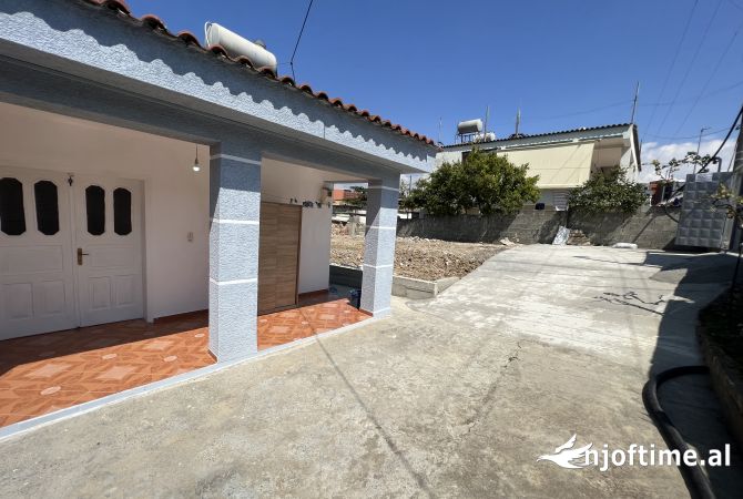 Shtepi me qera Apartament ne Tirane, 2+1, Mobilimi E mobiluar, Pagesa 800  Euro.