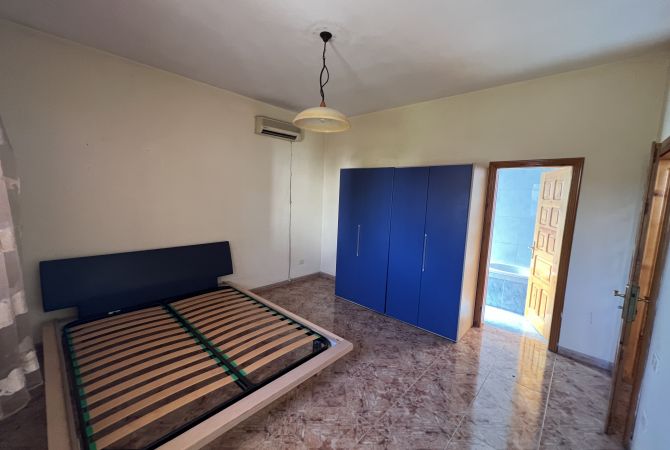 Shtepi me qera Shtepi Private ne Tirane, 5+1, Mobilimi Bosh, pa mobiluar, Pagesa 2,300  Euro.