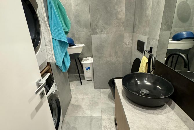Shtepi me qera Apartament ne Tirane, 2+1, Mobilimi E mobiluar, Pagesa 750  Euro.
