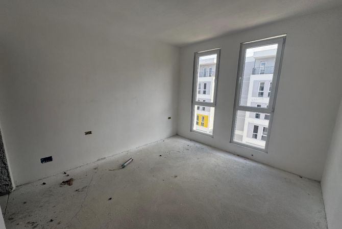 Shtepi ne shitje Apartament ne Tirane, 1+1, Mobilimi E mobiluar, Pagesa 73,000  Euro.