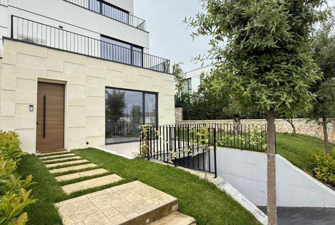 Shtepi me qera 2+1 ne Tirane - 4,000 Euro