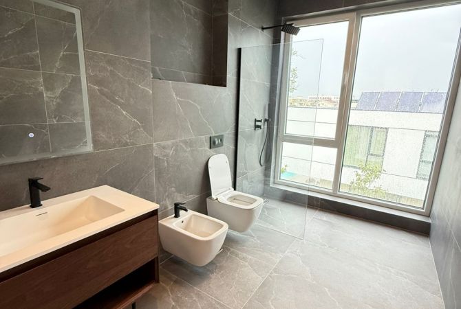 Shtepi me qera Apartament ne Tirane, 2+1, Mobilimi E mobiluar, Pagesa 4,000  Euro.