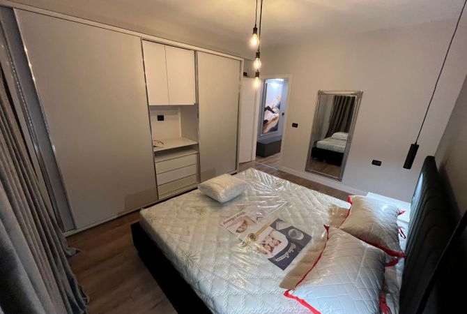 Shtepi me qera Apartament ne Tirane, 1+1, Mobilimi E mobiluar, Pagesa 70,000  Leke.
