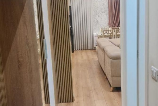 Shtepi me qera Apartament ne Tirane, 2+1, Mobilimi E mobiluar, Pagesa 800  Euro.