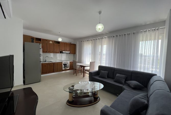 Shtepi me qera 2+1 ne Tirane - 600 Euro