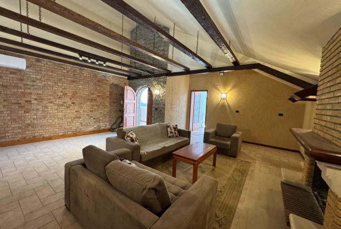 Shtepi ne shitje 7+1 ne Tirane - 465,000 Euro