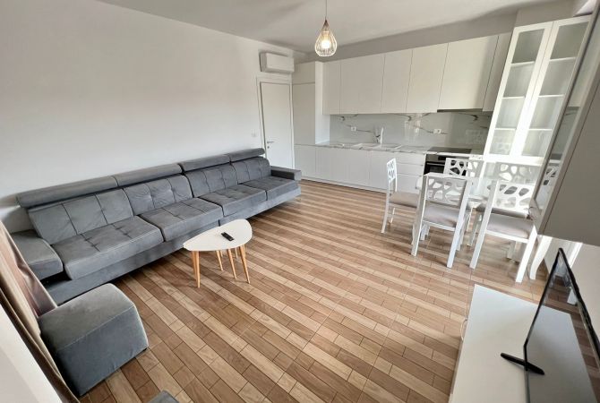 Shtepi me qera Apartament ne Tirane, 2+1, Mobilimi E mobiluar, Pagesa 55,000  Leke.