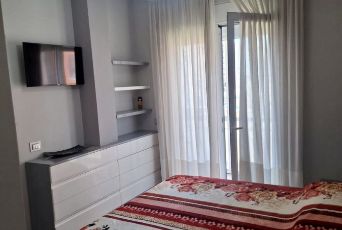 Shtepi me qera 2+1 ne Tirane - 500 Euro