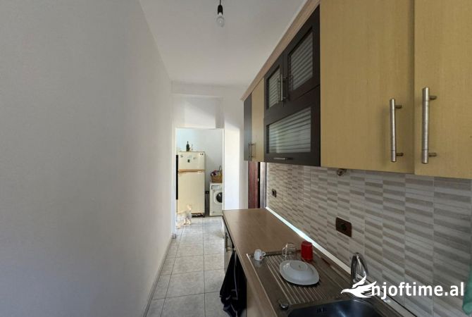 Shtepi ne shitje 1+1 ne Tirane - 94,500 Euro