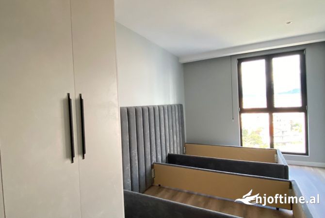 Shtepi me qera 2+1 ne Tirane - 800 Euro