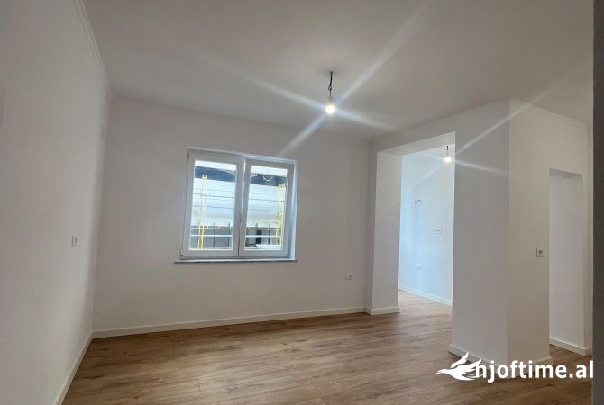 Shtepi ne shitje 2+1 ne Tirane - 185,000 Euro