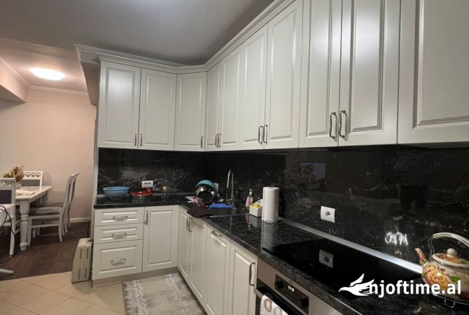 Shtepi ne shitje 2+1 ne Tirane - 265,000 Euro