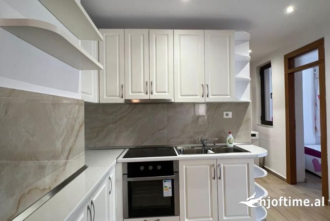 Shtepi me qera 2+1 ne Tirane - 600 Euro