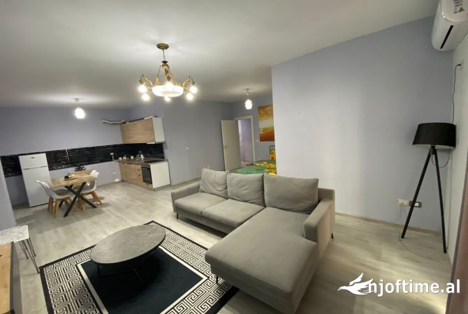 Shtepi me qera 2+1 ne Durres - 800 Euro