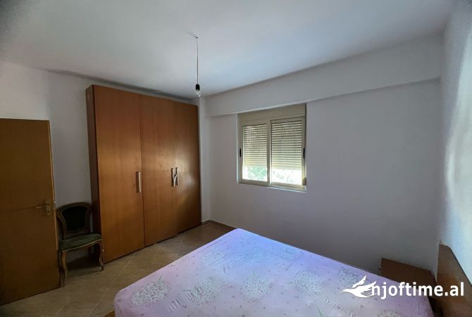 Shtepi ne shitje Apartament ne Durres, 1+1, Mobilimi E mobiluar, Pagesa 68,000  Euro.