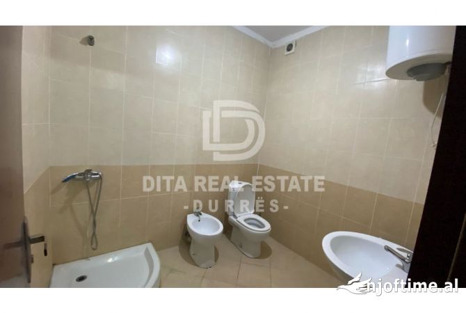 Shtepi me qera 2+1 ne Durres - 300 Euro