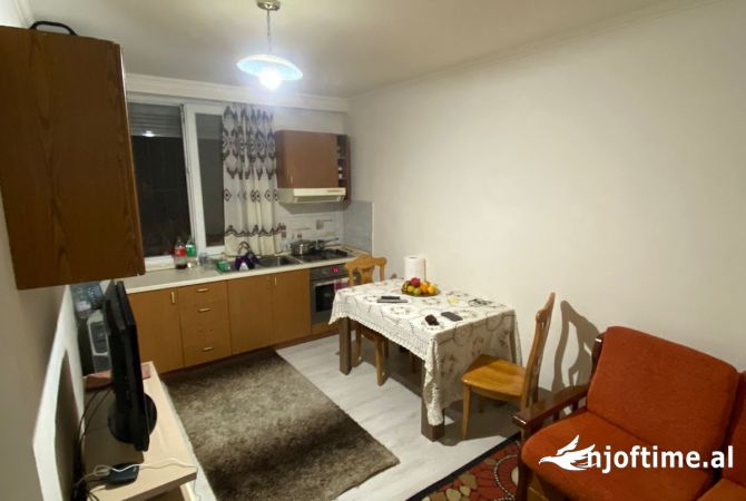 Shtepi ne shitje 1+1 ne Tirane - 100,000 Euro